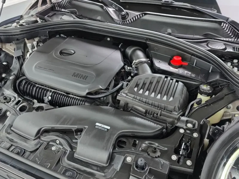 2023 Mini Clubman с пробегом 29 637 км