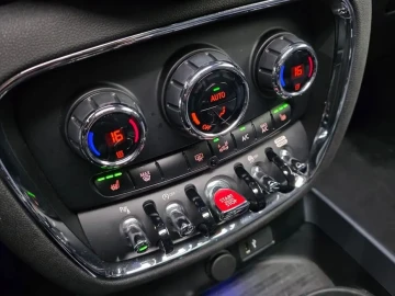 2023 Mini Clubman с пробегом 29 637 км