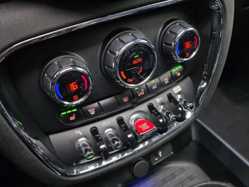 2023 Mini Clubman с пробегом 29 637 км