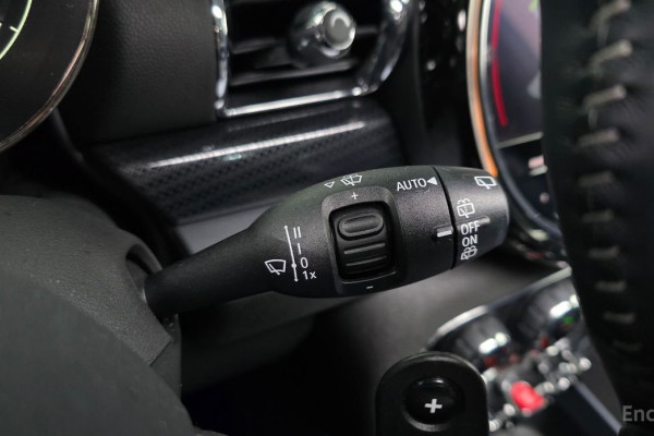 2023 Mini Clubman с пробегом 29 637 км