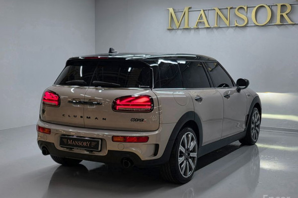 2022 Mini Clubman с пробегом 26 700 км