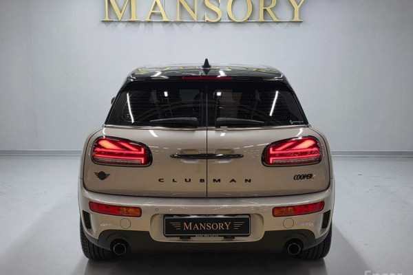 2022 Mini Clubman с пробегом 26 700 км