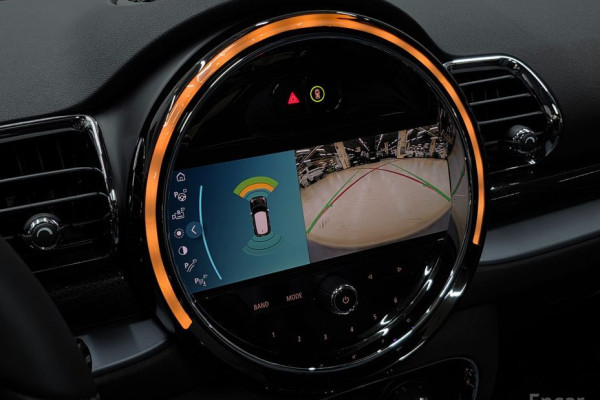 2022 Mini Clubman с пробегом 26 700 км