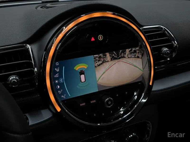 2022 Mini Clubman с пробегом 26 700 км