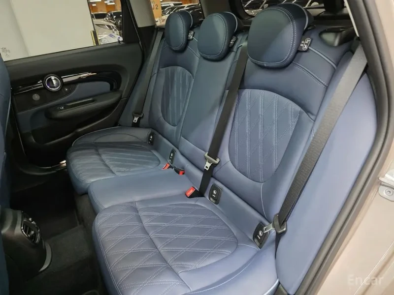 2022 Mini Clubman с пробегом 26 700 км