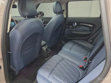 2022 Mini Clubman с пробегом 26 700 км