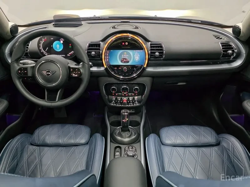 2022 Mini Clubman с пробегом 26 700 км