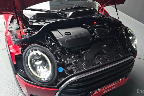 2023 Mini Clubman с пробегом 65 556 км