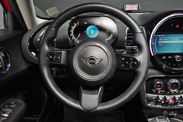 2023 Mini Clubman с пробегом 65 556 км