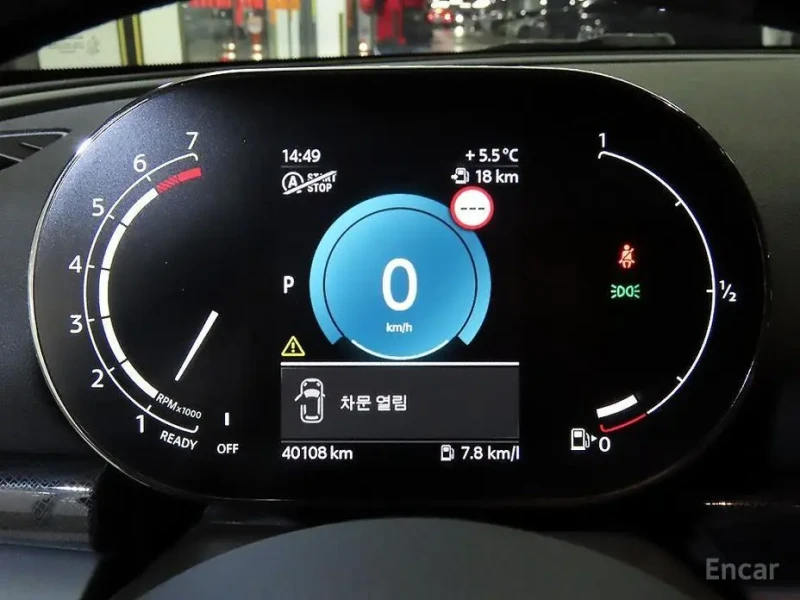 2022 Mini Clubman с пробегом 40 107 км