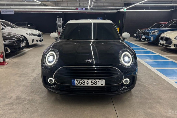 2023 Mini Clubman с пробегом 42 374 км