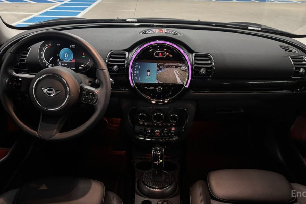 2023 Mini Clubman с пробегом 42 374 км