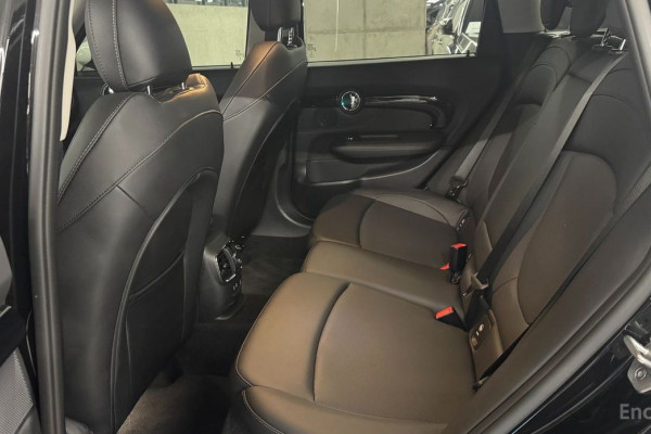 2023 Mini Clubman с пробегом 42 374 км