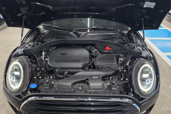 2023 Mini Clubman с пробегом 42 374 км