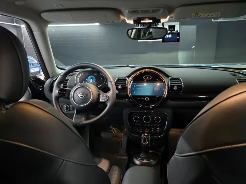 2023 Mini Clubman с пробегом 42 374 км