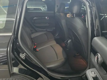 2023 Mini Clubman с пробегом 42 374 км