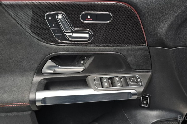 2022 Mercedes-Benz GLB с пробегом 30 119 км