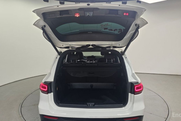 2022 Mercedes-Benz GLB с пробегом 39 310 км