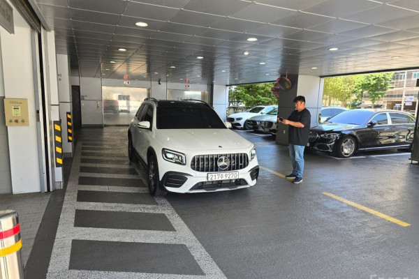 2023 Mercedes-Benz GLB с пробегом 20 500 км