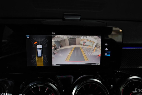 2022 Mercedes-Benz GLB с пробегом 74 201 км