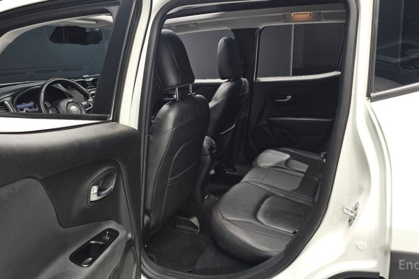 2022 Jeep Renegade с пробегом 38 551 км