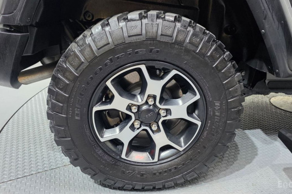 2022 Jeep Wrangler с пробегом 19 984 км