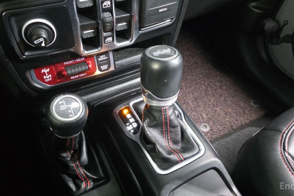 2022 Jeep Wrangler с пробегом 19 984 км