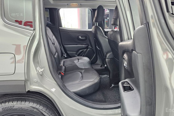 2022 Jeep Renegade с пробегом 52 289 км