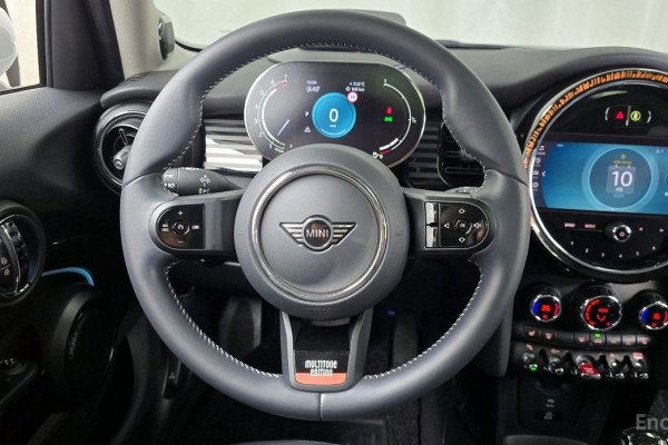 2023 Mini  с пробегом 22 253 км