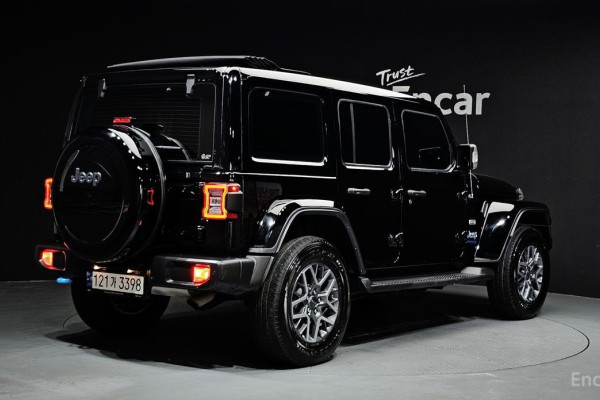 2022 Jeep Wrangler с пробегом 67 521 км