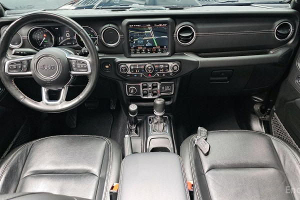 2022 Jeep Wrangler с пробегом 67 521 км