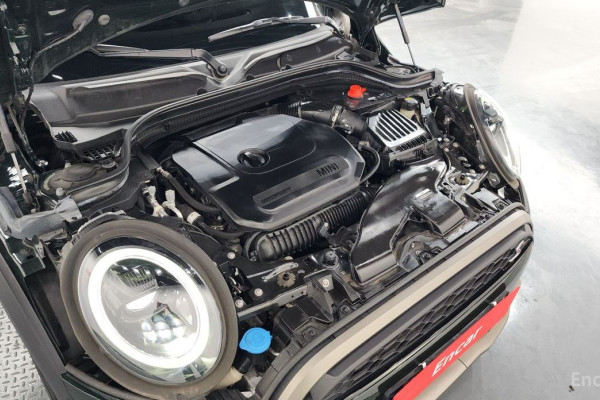 2022 Mini  с пробегом 85 059 км