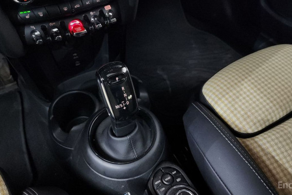 2022 Mini  с пробегом 85 059 км