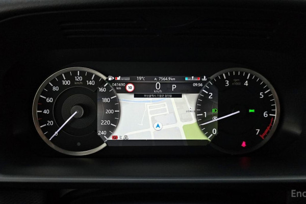 2022 Land Rover Discovery с пробегом 41 690 км