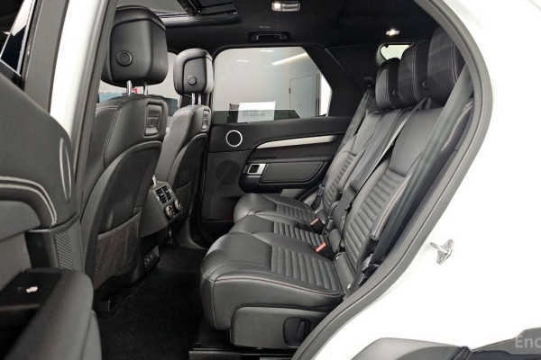 2022 Land Rover Discovery с пробегом 41 690 км