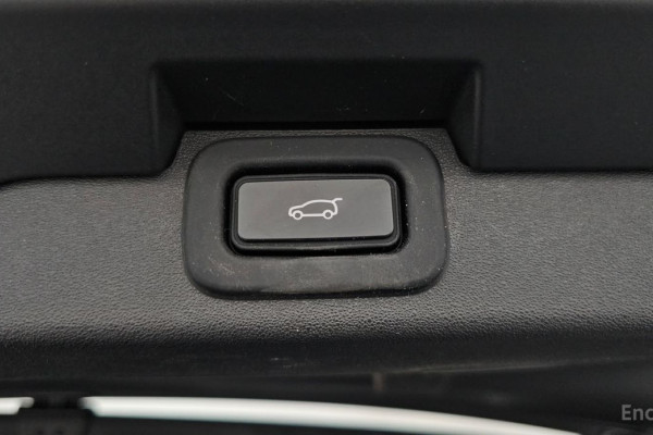 2022 Land Rover Discovery с пробегом 41 690 км