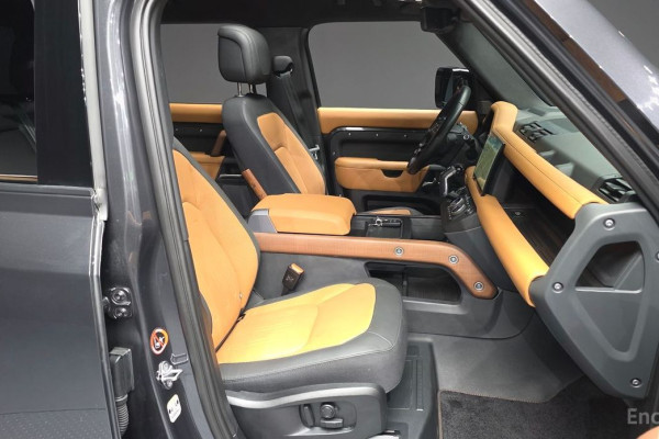 2022 Land Rover Defender с пробегом 31 332 км