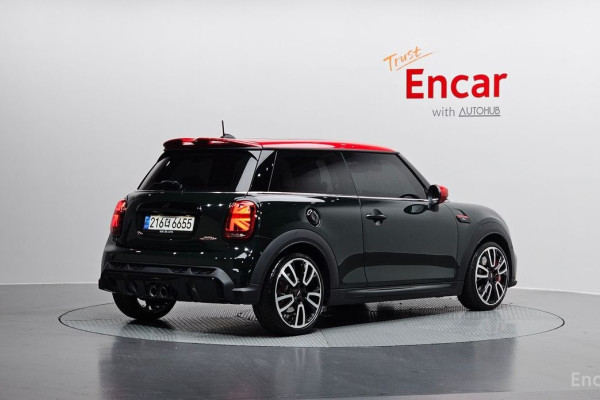 2023 Mini  с пробегом 22 431 км