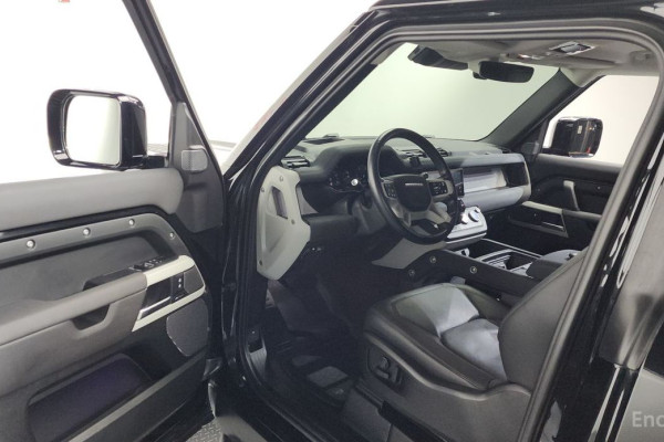 2022 Land Rover Defender с пробегом 38 797 км