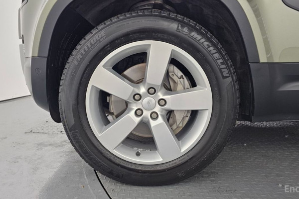 2022 Land Rover Defender с пробегом 64 100 км