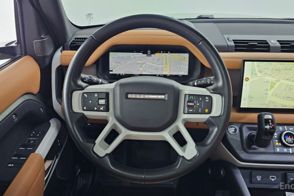 2022 Land Rover Defender с пробегом 64 100 км