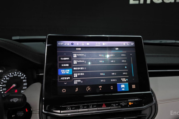 2022 Jeep Compass с пробегом 25 226 км