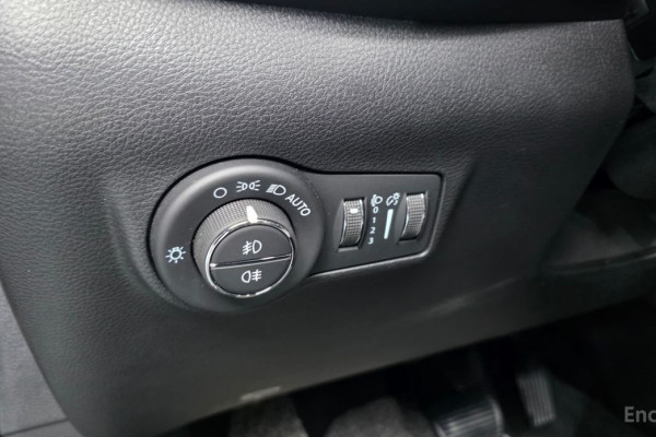 2022 Jeep Compass с пробегом 25 226 км