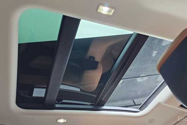 2022 Land Rover Defender с пробегом 64 100 км