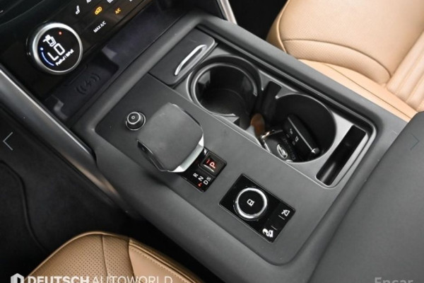 2023 Land Rover Discovery с пробегом 65 777 км