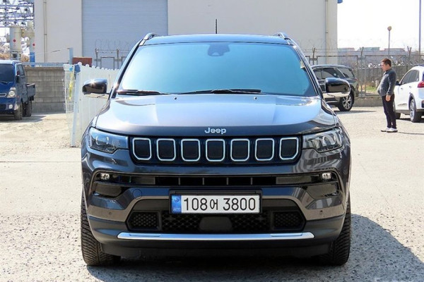 2022 Jeep Compass с пробегом 32 487 км