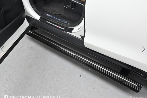 2023 Land Rover Discovery с пробегом 65 777 км