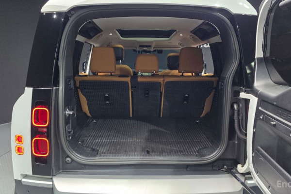 2022 Land Rover Defender с пробегом 43 583 км