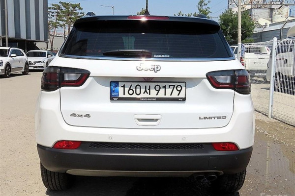 2022 Jeep Compass с пробегом 56 318 км