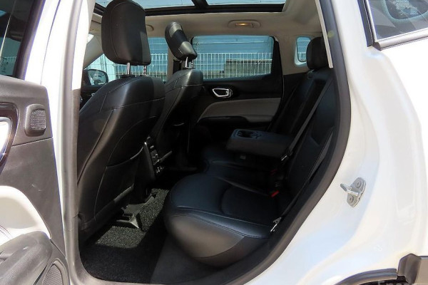 2022 Jeep Compass с пробегом 56 318 км